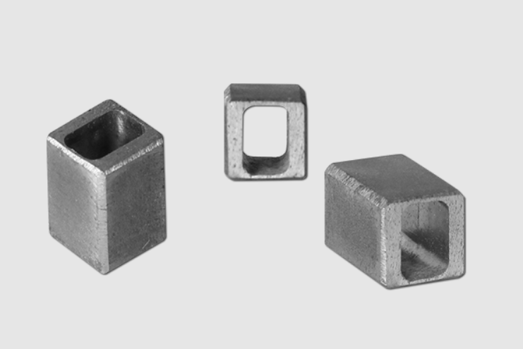 Single Square x Double-D